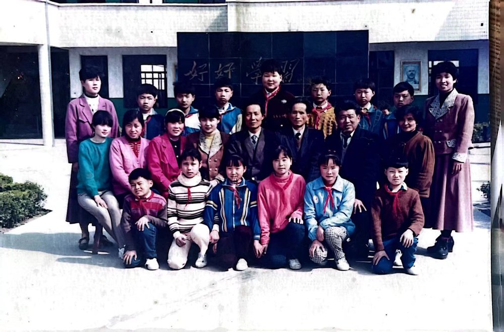 c1b41b3efcbc4ae792d68dbc2e3c4a8c.png c1b41b3efcbc4ae792d68dbc2e3c4a8c.png